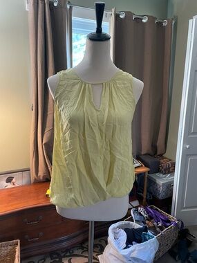Theory Light Yellow Sleeveless Camisole Top